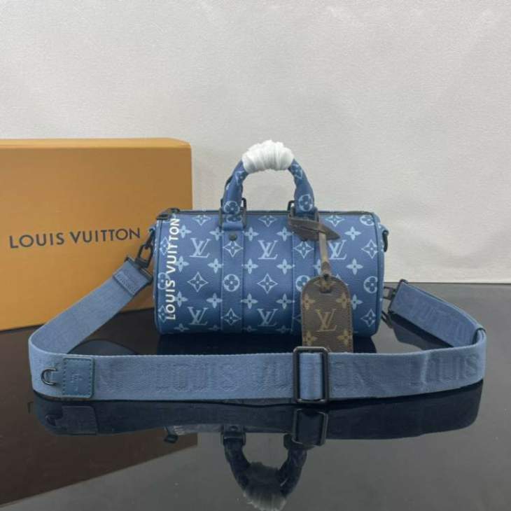 Picture of Louis Vuitton Mens Bags _SKUfw145877710fw